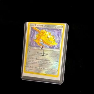 Pokemon Radiant Steelix Card - Yellow and Silver